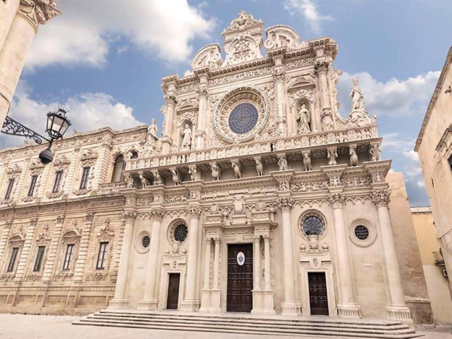 Suite Piazza Mazzini 90 Mq 5 Lecce Eksteriør billede