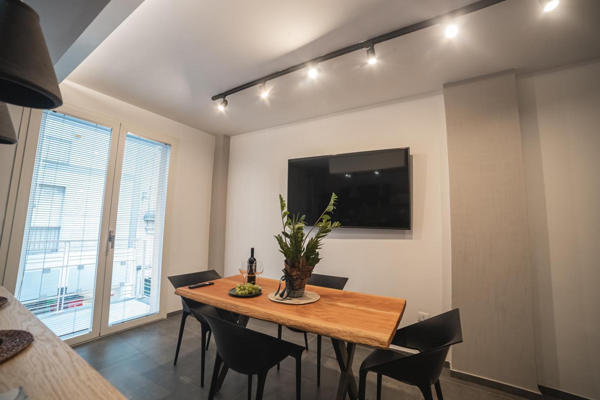 Suite Piazza Mazzini 90 Mq 5 Lecce Eksteriør billede
