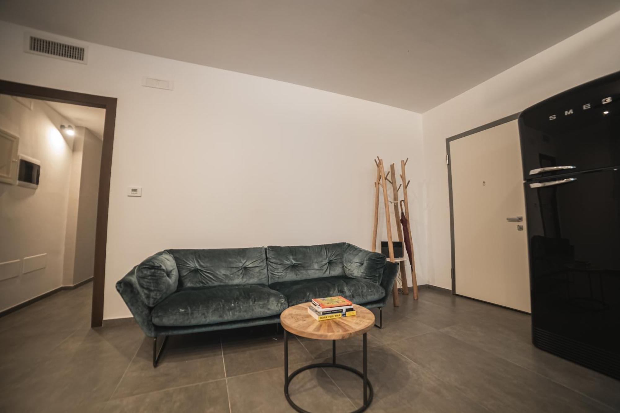 Suite Piazza Mazzini 90 Mq 5 Lecce Eksteriør billede