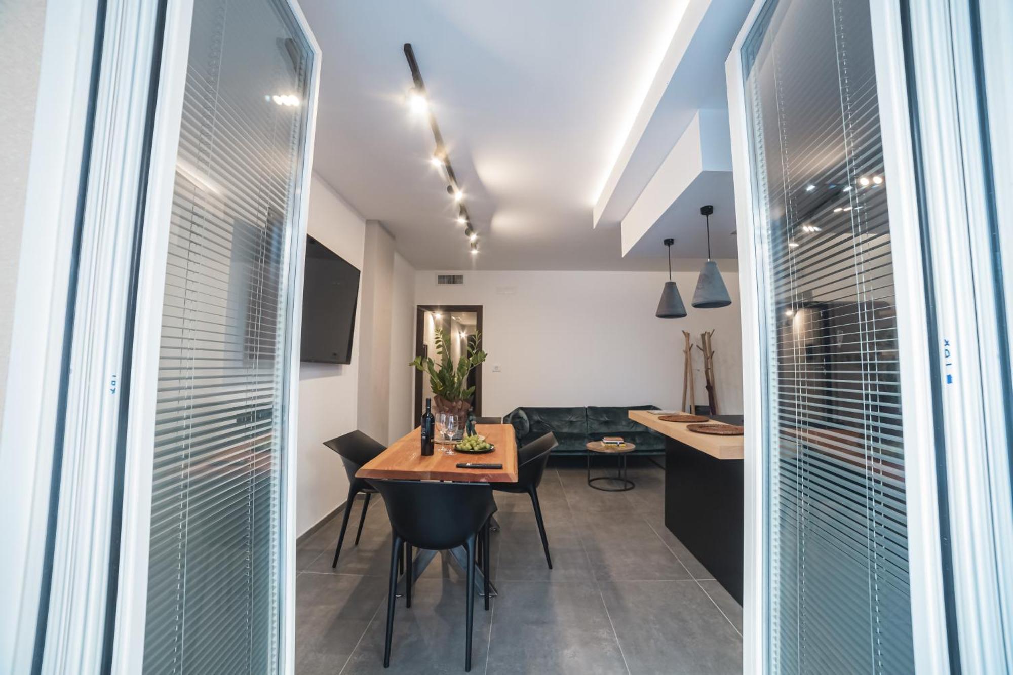 Suite Piazza Mazzini 90 Mq 5 Lecce Eksteriør billede